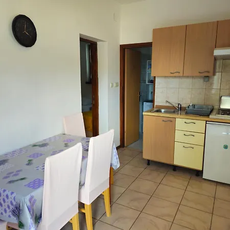 Luca Apartment *